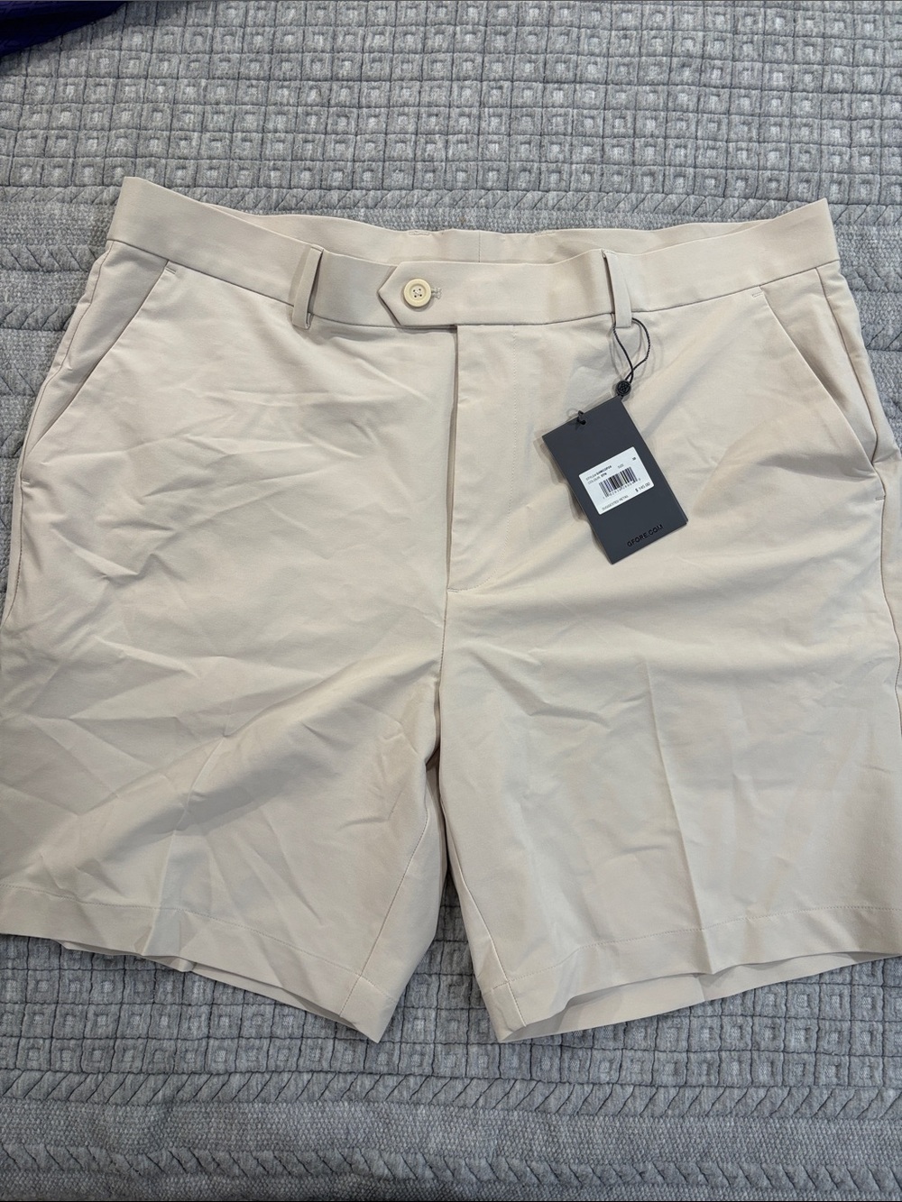 G/FORE Men's Flat Front Shorts in Cream